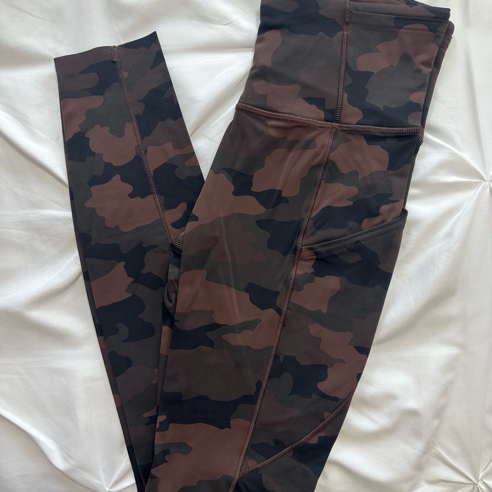 Fast and Free 28” Lululemon Leggings
